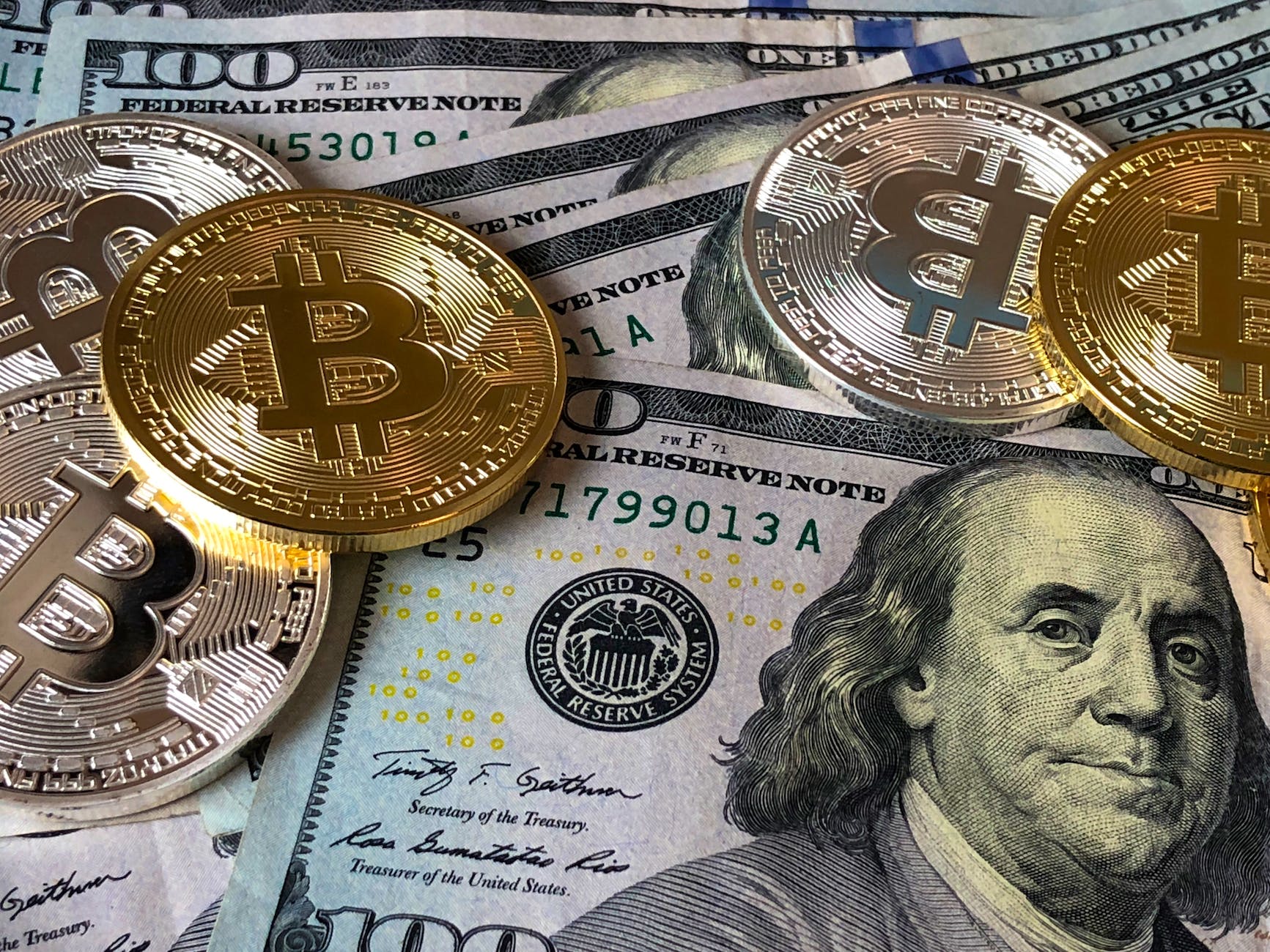 How to Invest in stocks, Money talk, Trading Analysis, Investment Stock Market opportunities, What is How to Invest in Bitcoin,